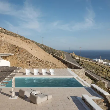 Willa Mykonian Icon *