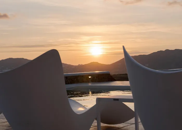 Vila Mykonian Icon *