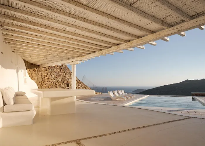 Vila Mykonian Icon *