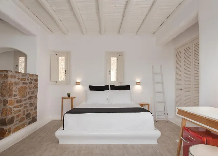 Mykonian Icon Vila Merchia Beach